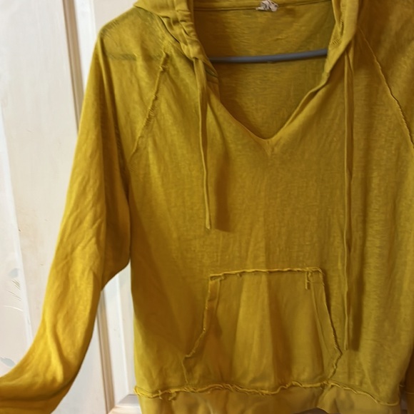 Simply love Syria top - Picture 6 of 6